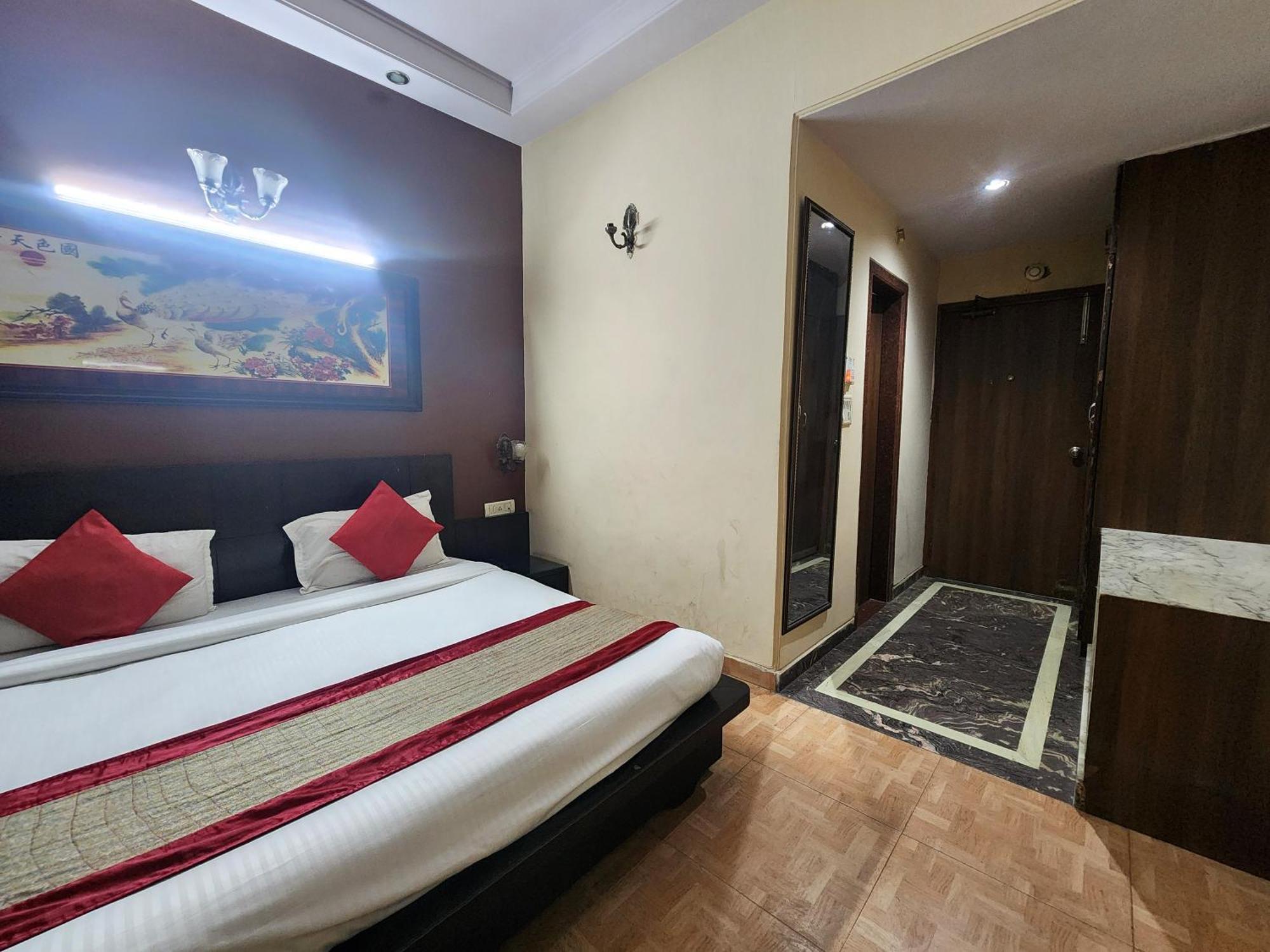 Hotel Mid Town Delhi  Exteriör bild